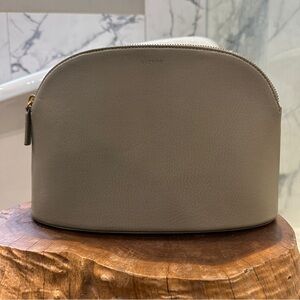 gathre | taupe | structured half moon zip pouch cosmetic travel pouch